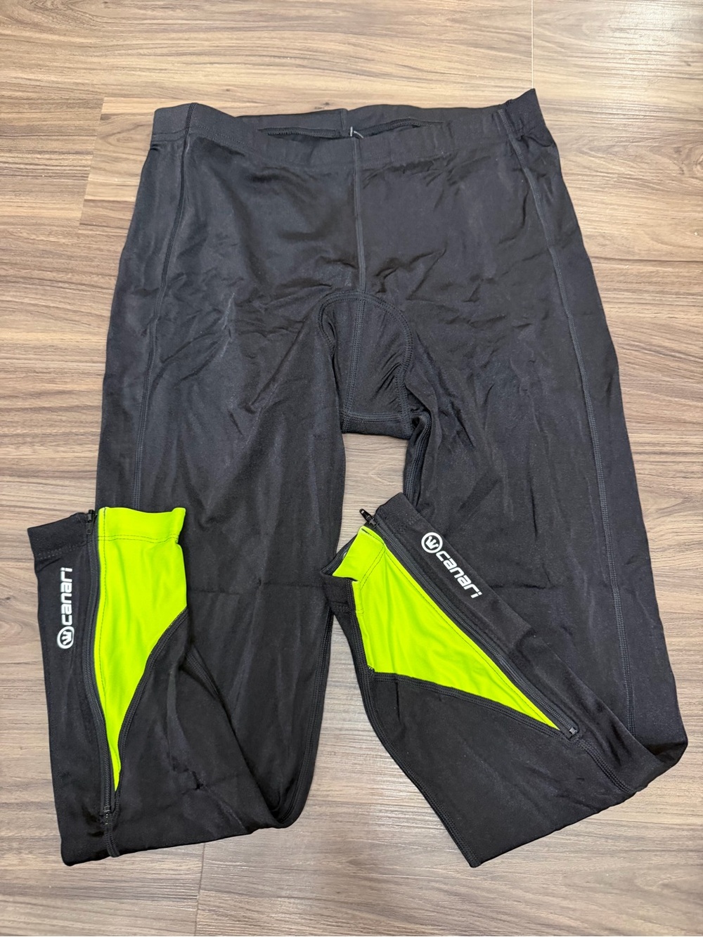 NWT Canari women sz L radiant gel Black Cycling Pants zipper ankle